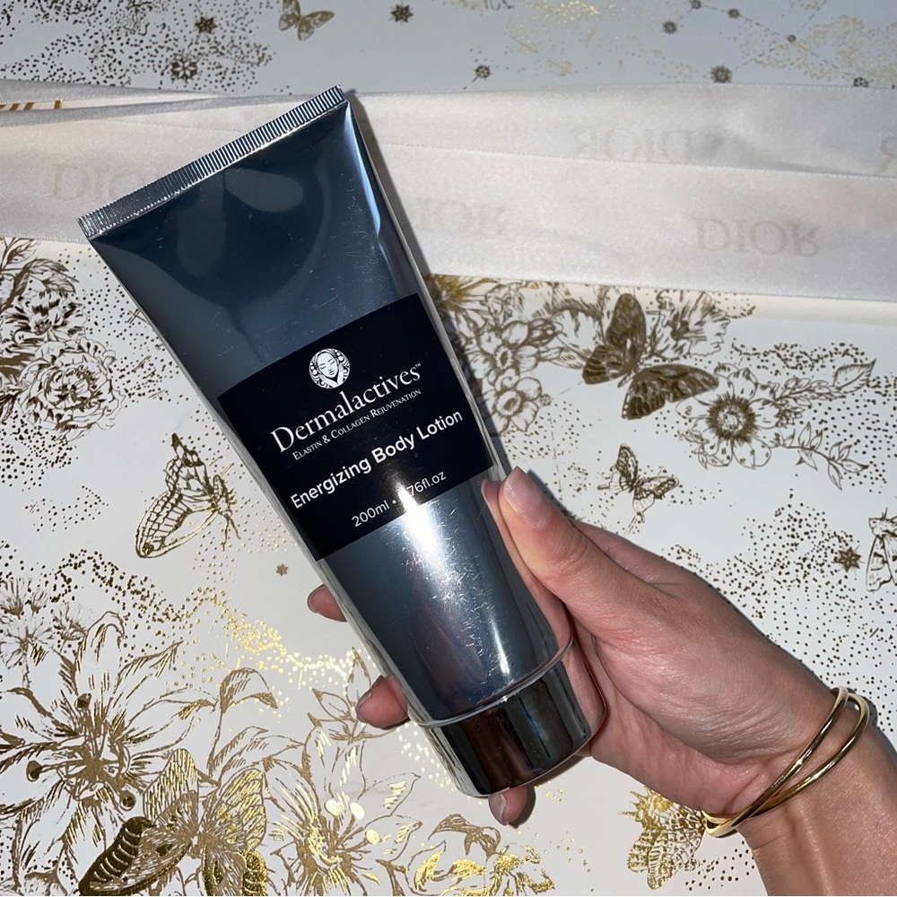 DERMALACTIVES energizing body lotion